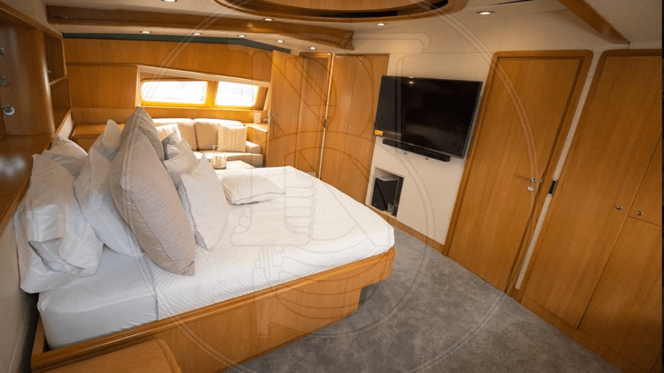 Angeles yacht thumbnail 17