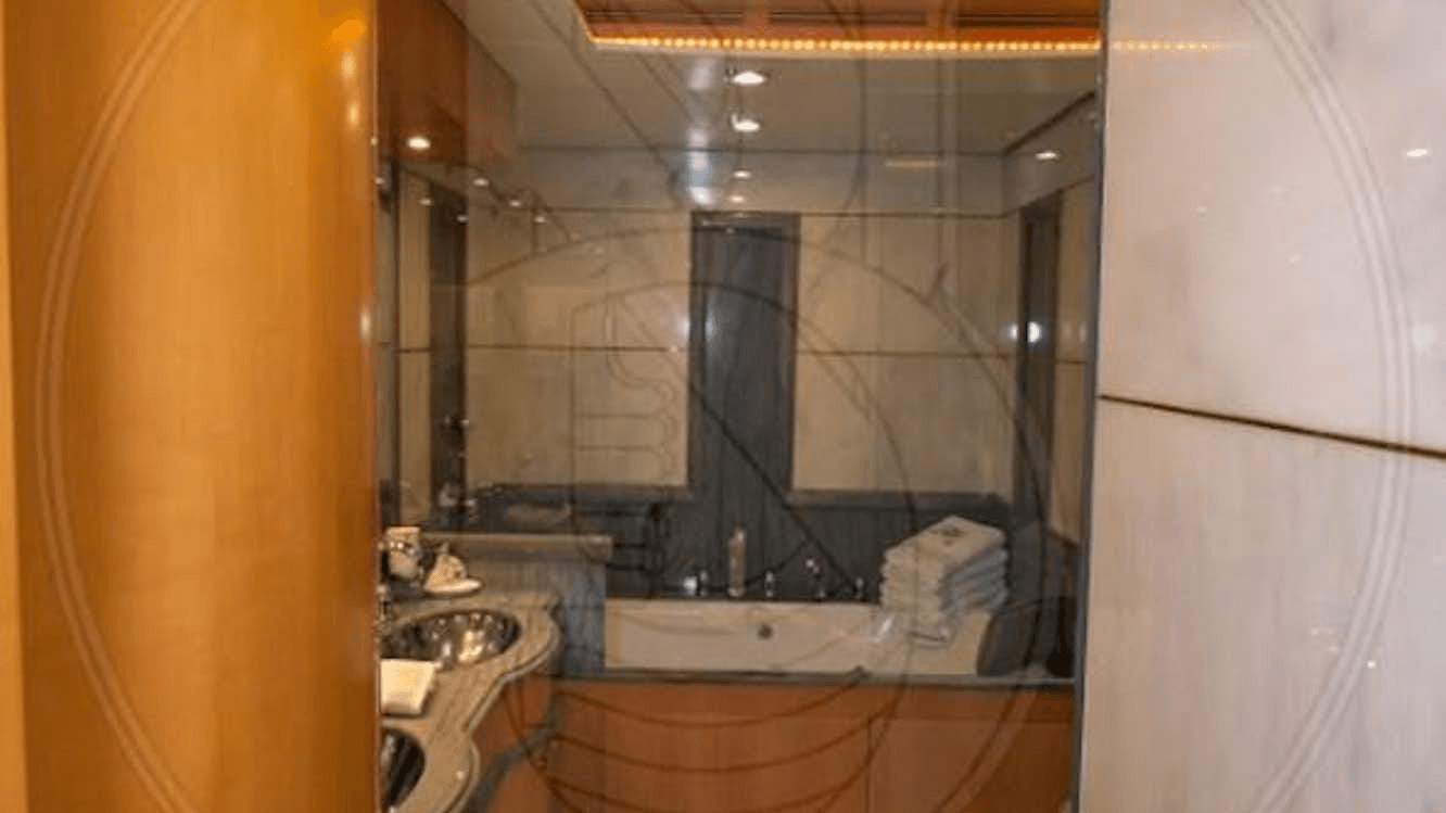 Angeles yacht thumbnail 20