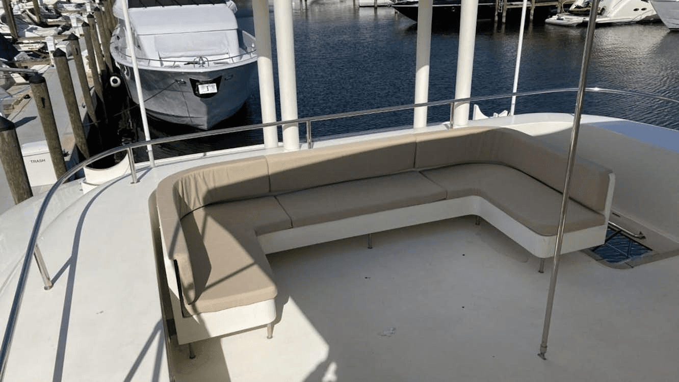 Angeles yacht thumbnail 40