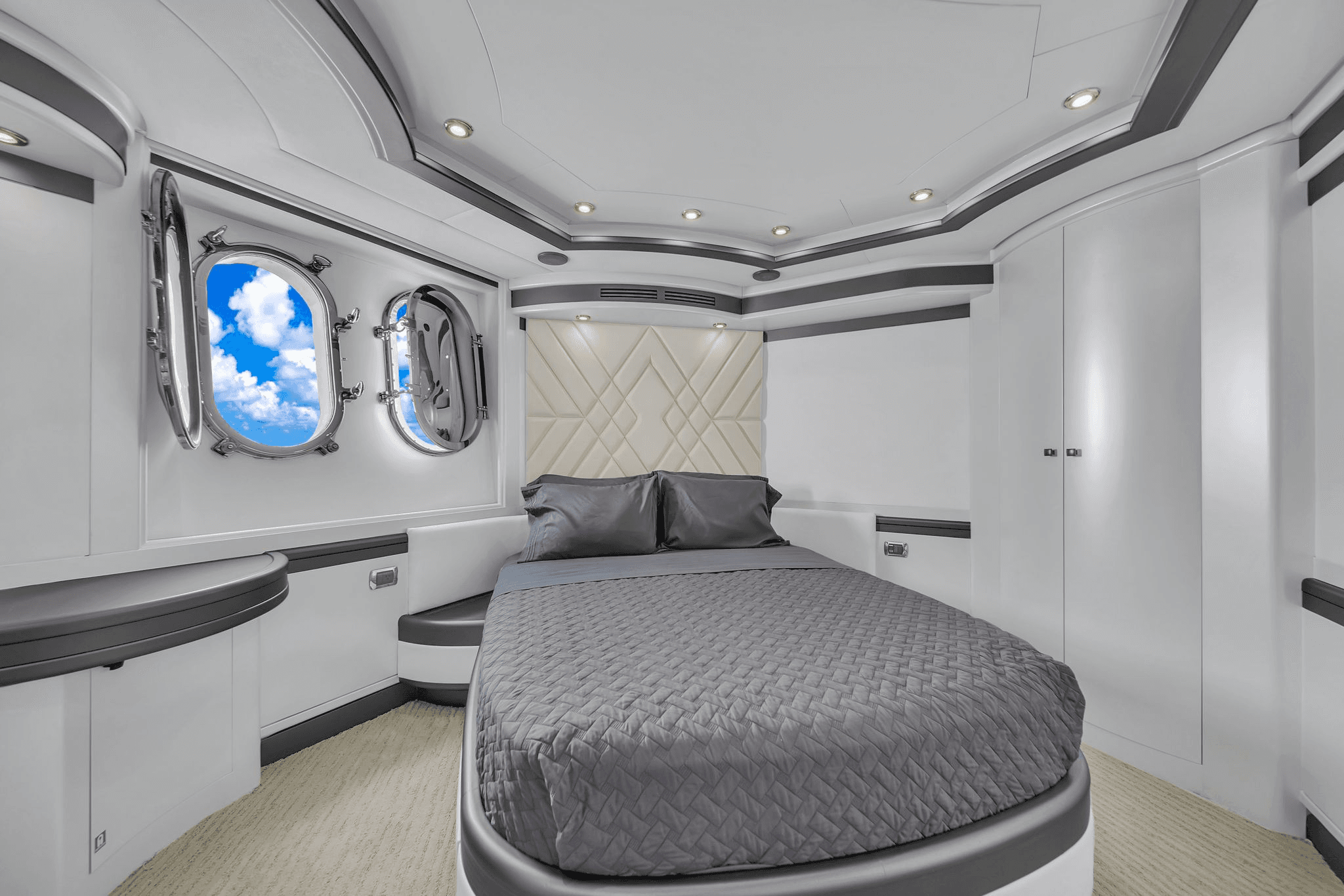 Infinity yacht thumbnail 10