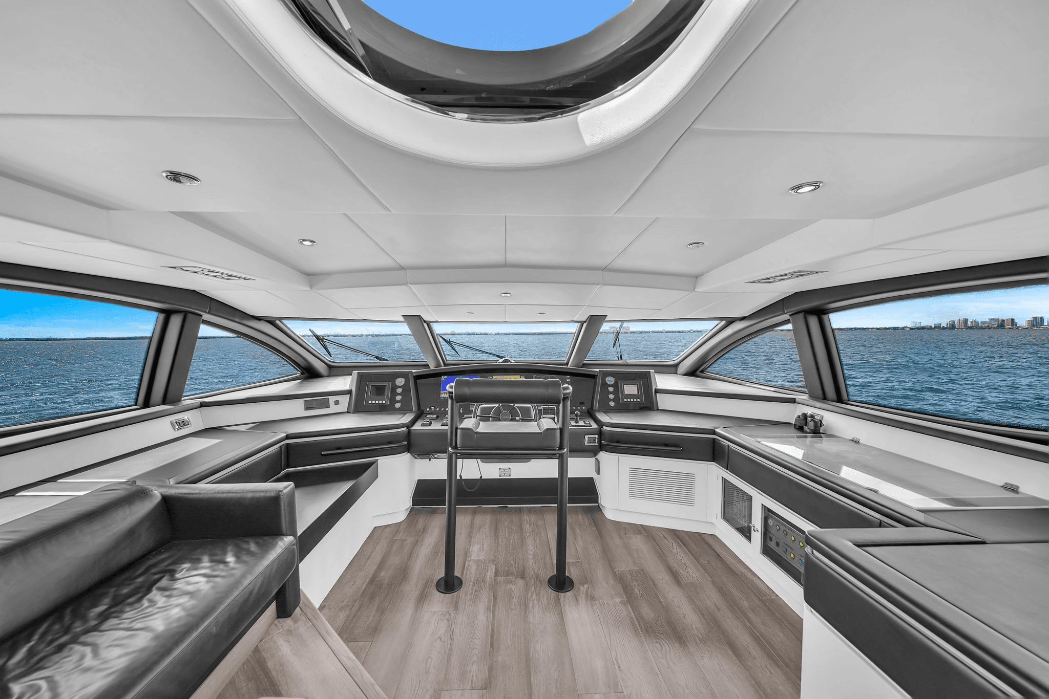 Infinity yacht thumbnail 37